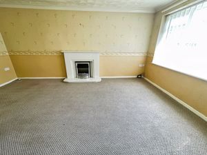 LOUNGE- click for photo gallery